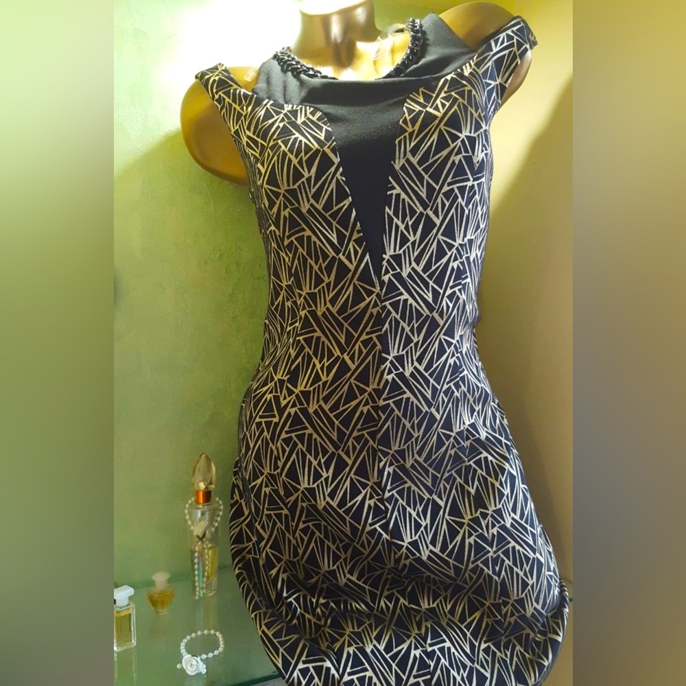 NWT Cocktail/Party Cold-Shoulder Dress EXPLOSION, Size S (European 38)